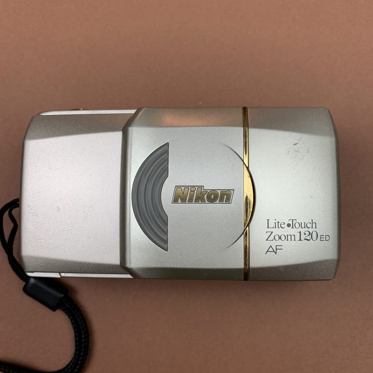 Nikon Lite touch zoom 120ed AF
