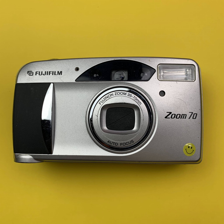 Aparat analogowy Fujifilm Zoom 120v