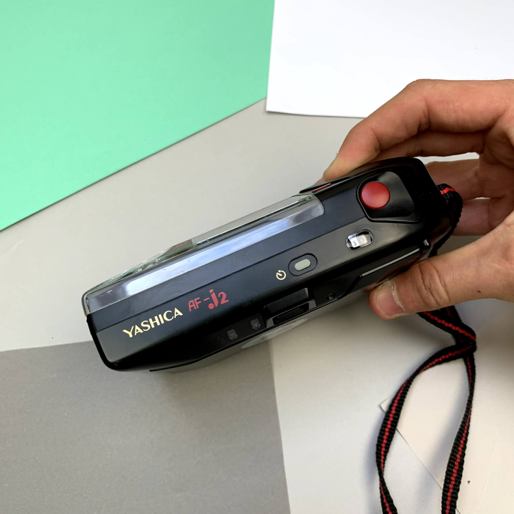 Yashica J2