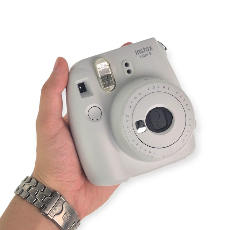 Aparat Instax mini 9