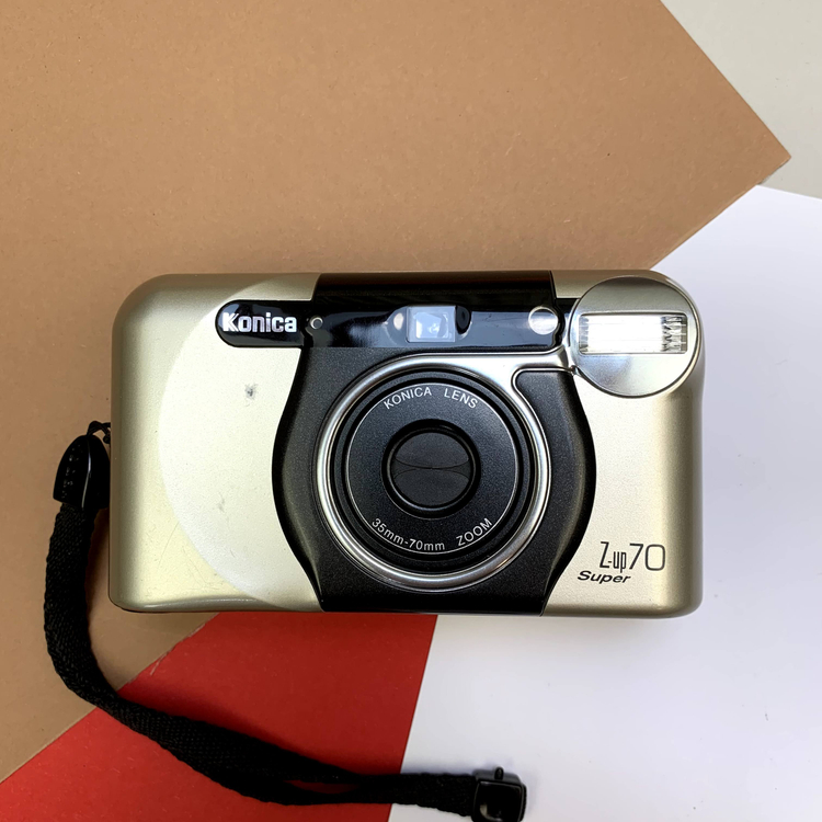 Konica z-up 70