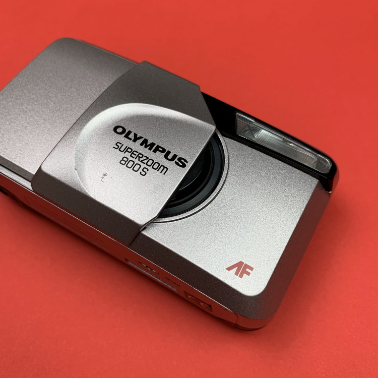 Olympus Superzoom 800