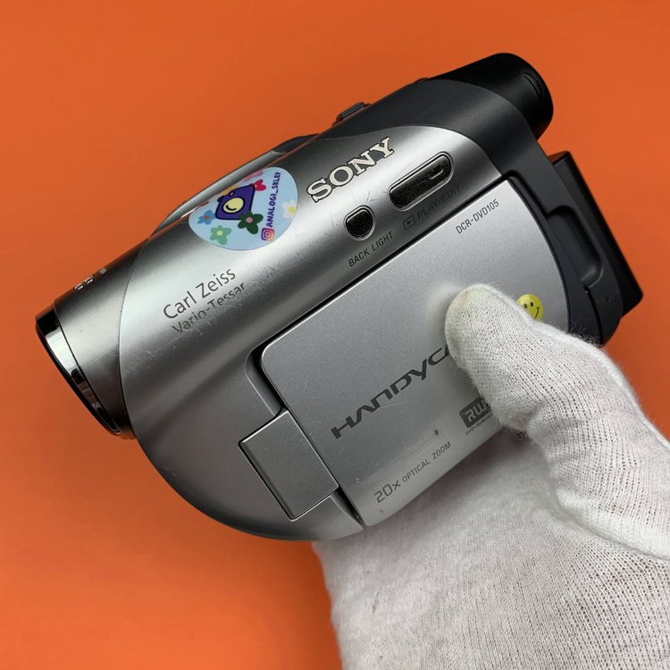 Kamera na płytki CD Sony Handycam DCR-DVD106