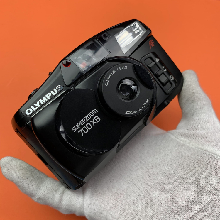 Olympus Superzoom 700XB