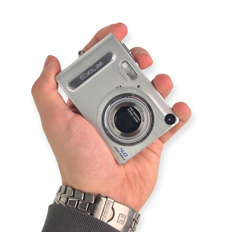 Aparat cyfrowy Casio exilim EX-Z4B