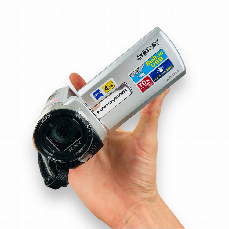 SONY ハンディカム　DCR-SX65 SONY ハンディカム DCR-SX65 Sony Handycam® DCR-SX65 (Blue