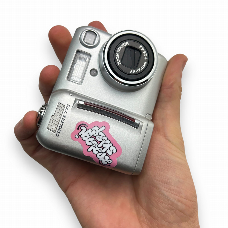 Aparat cyfrowy Nikon Coolpix 775 | Wysoka Jakość, 100% Dobra