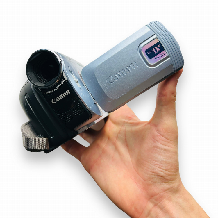 Kamera Canon MiniDV MD215