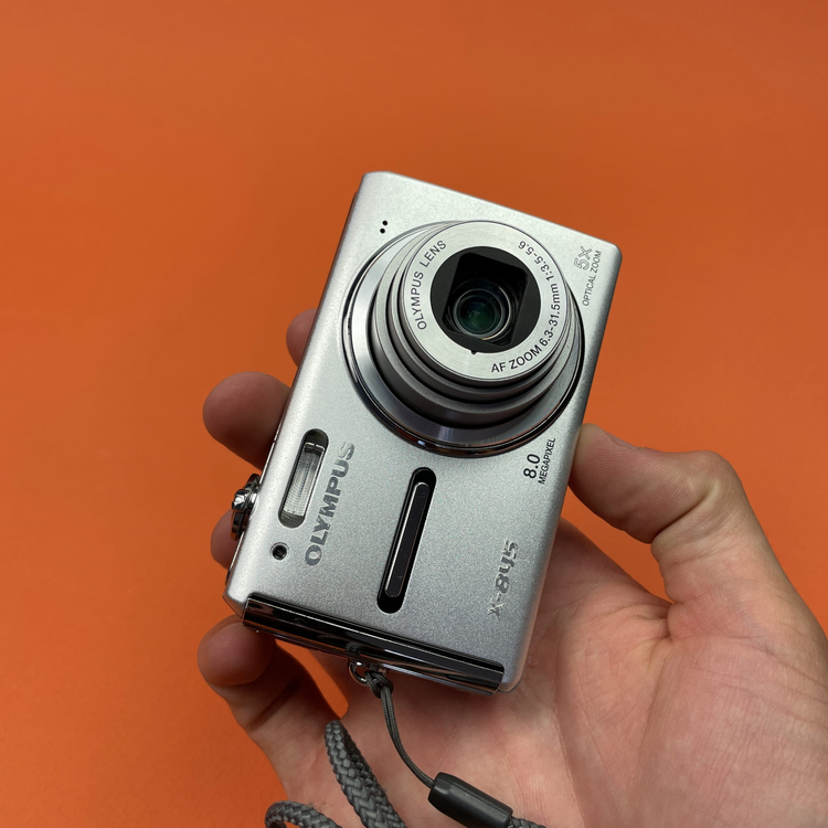 Aparat cyfrowy Olympus X-845