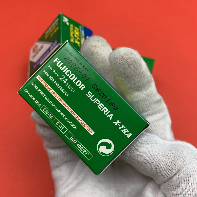 Klisza eksperymentalna Fujifilm Fujicolor/Fujichrome Superia/Sensia/Provia 100/200 /36