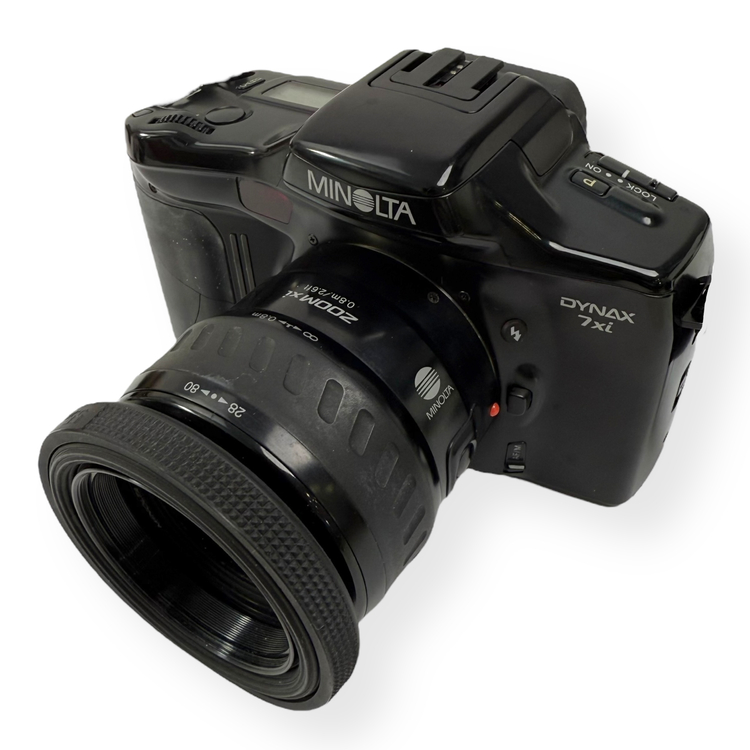 Aparat analogowy Minolta Dynax 7xi