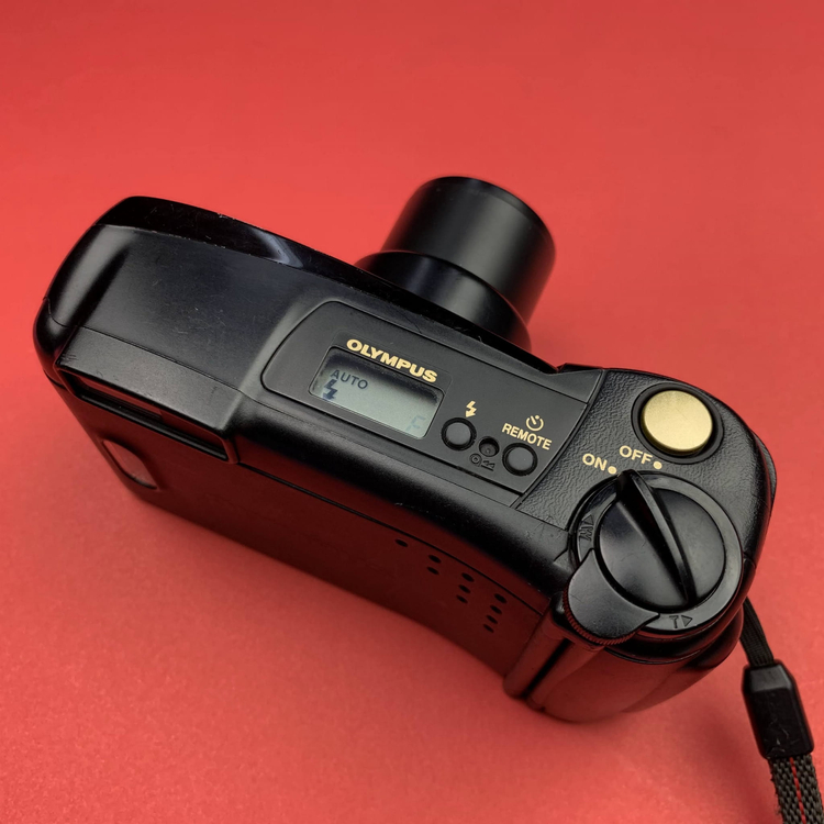 Olympus Superzoom 800