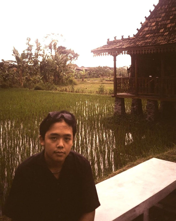 Aparat analogowy Ricoh TF-900 Zoom