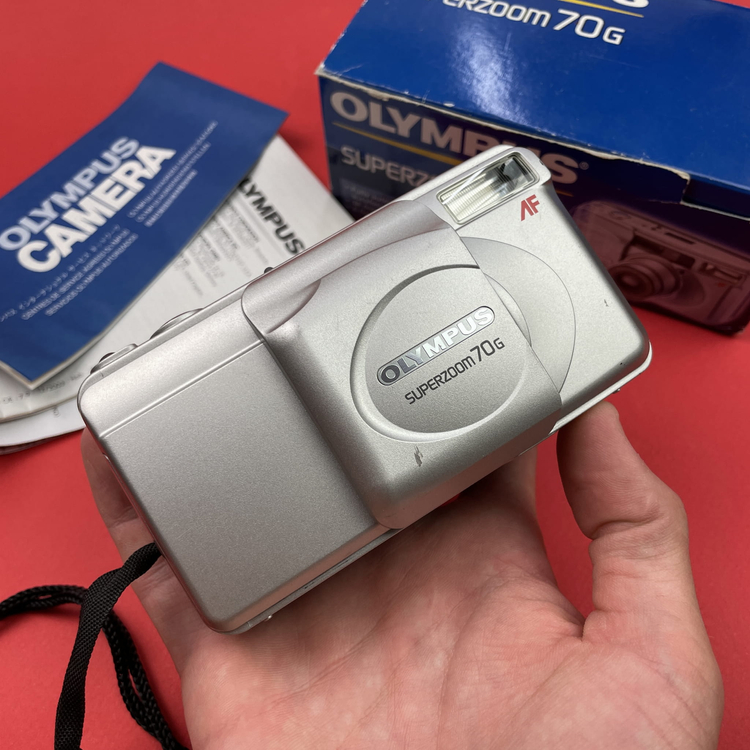 Aparat analogowy Olympus Superzoom 100G