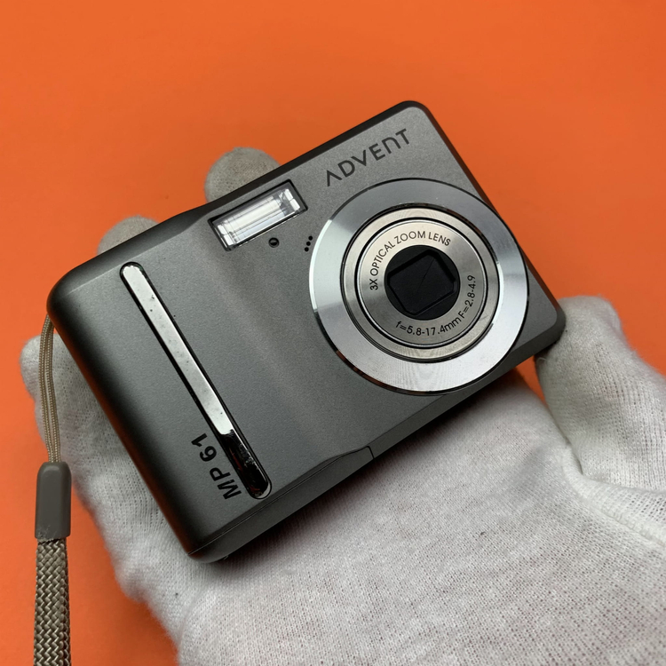 Aparat cyfrowy Advent MP-61