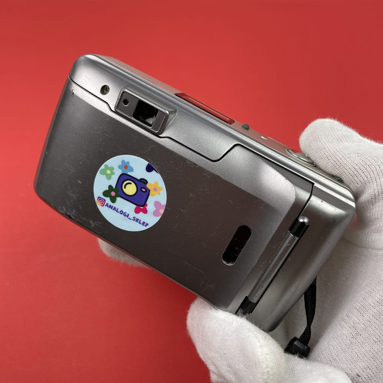 Aparat analogowy Olympus Superzoom 100G