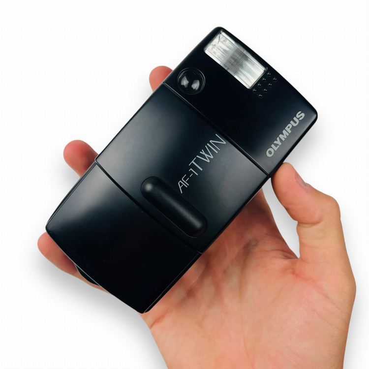 Aparat analogowy Olympus AF-1 TWIN