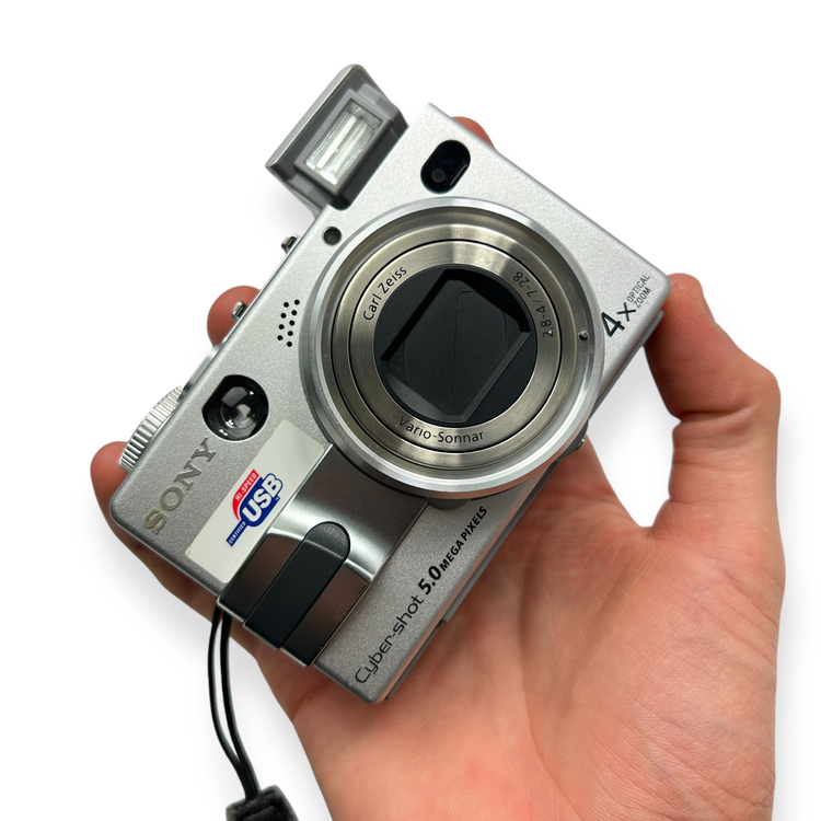 Aparat cyfrowy Sony Cybershot DSC-V1 NIGHTSHOT