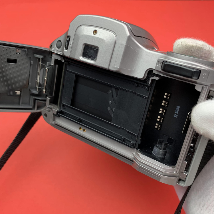 Aparat analogowy Olympus IS-5000