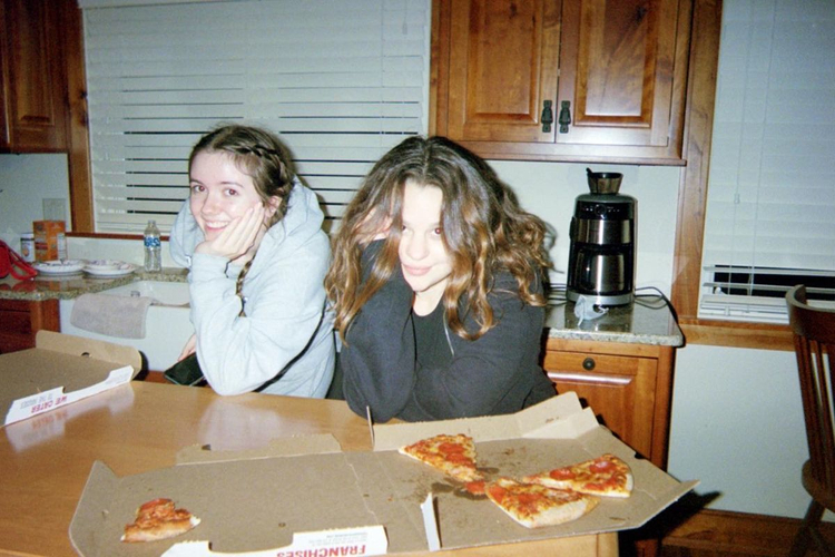 Aparat analogowy Carena Super Zoom 105