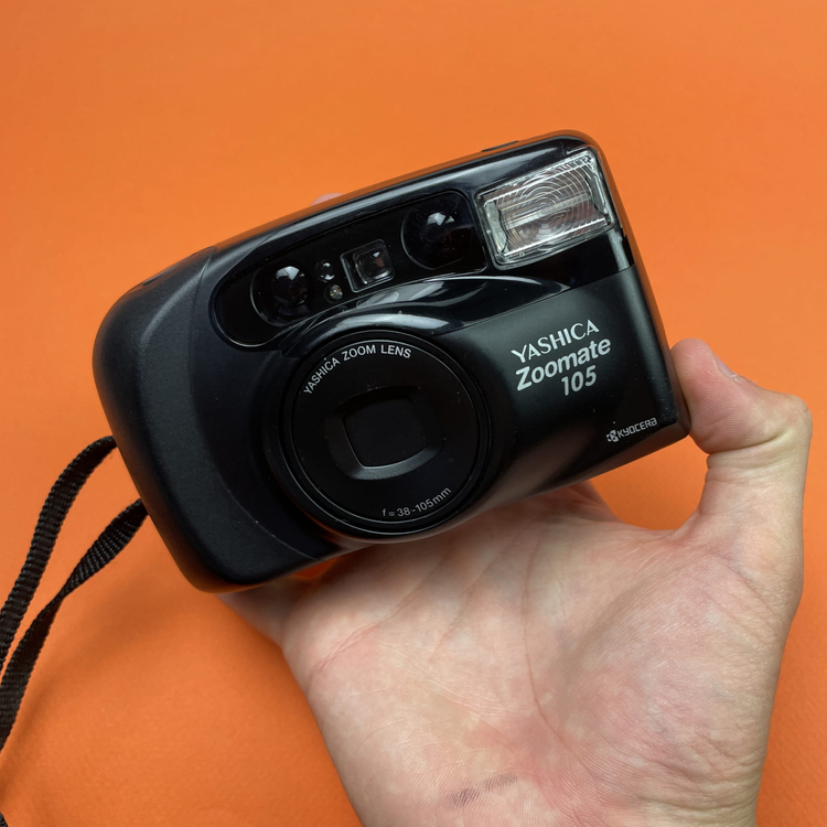 Aparat analogowy Yashica T3