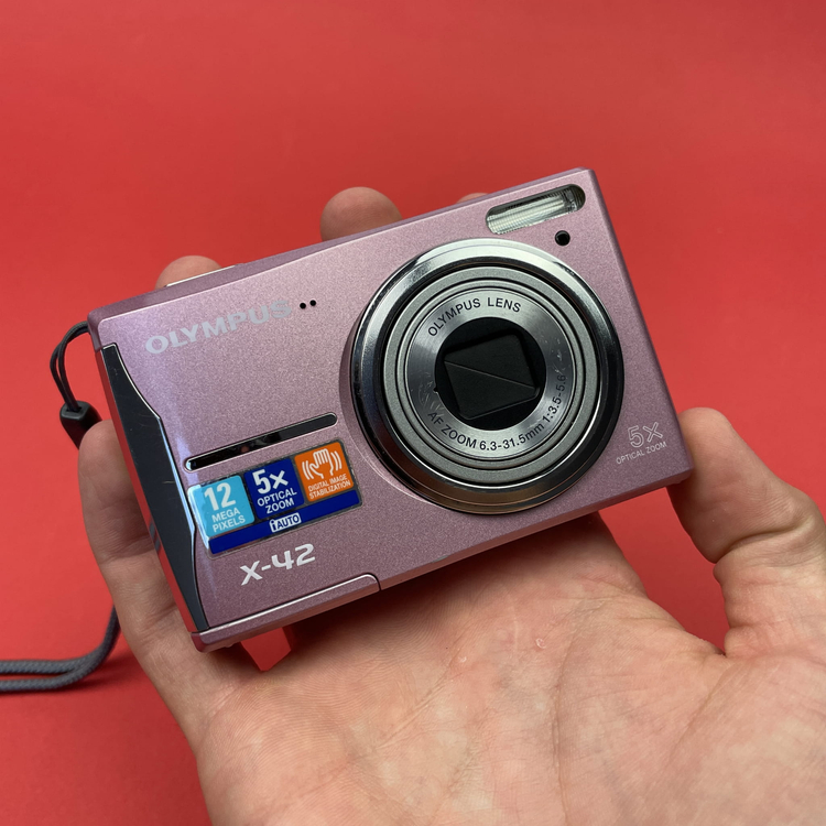 Aparat cyfrowy Olympus X-42