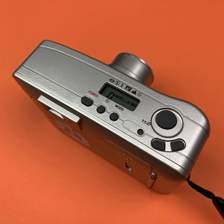 Aparat analogowy Revue Motor Zoom