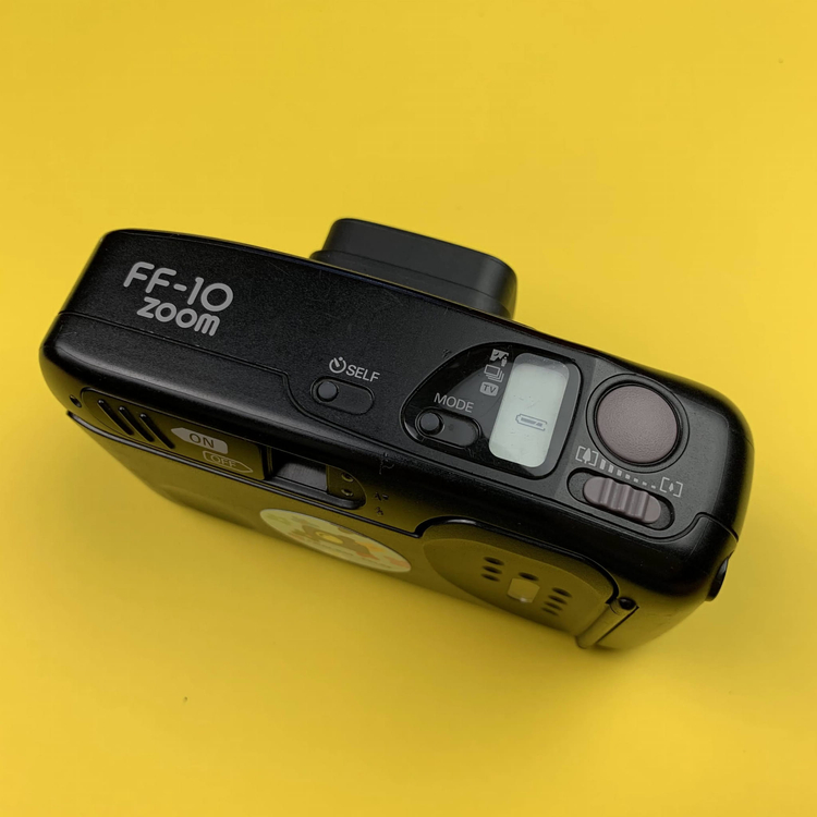 Aparat analogowy Ricoh 800 MZ