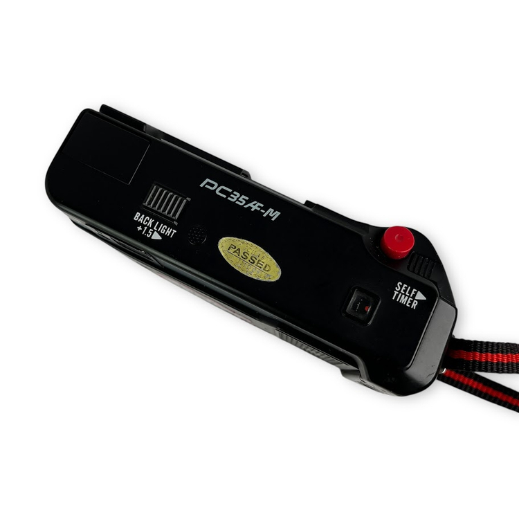 Aparat analogowy Pentax PC35‑M (na wynajem)