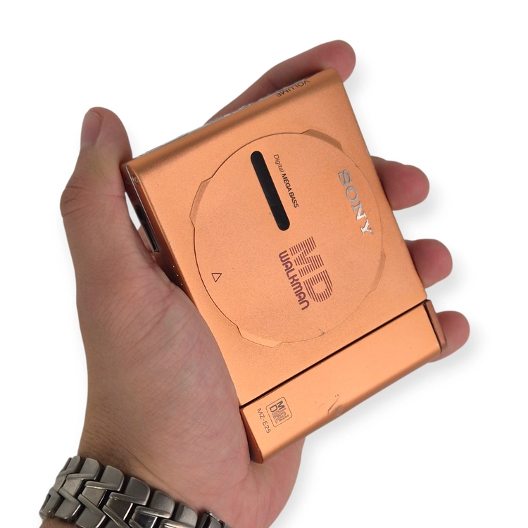 Walkman odtwarzacz kasetowy Sony MZ-E25
