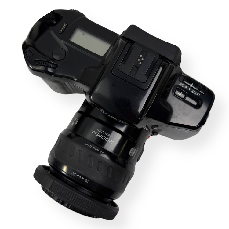 Aparat analogowy Minolta Dynax 7xi