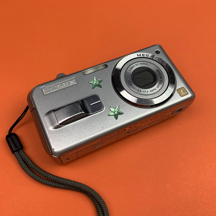 Aparat cyfrowy Panasonic DMC-LS2