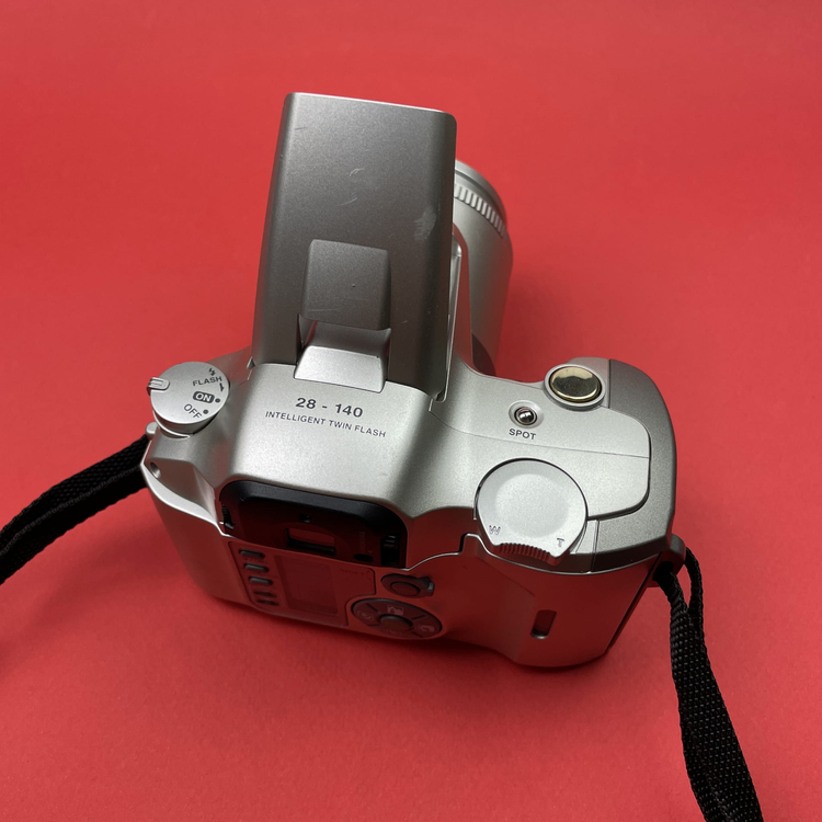 Aparat analogowy Olympus IS-5000