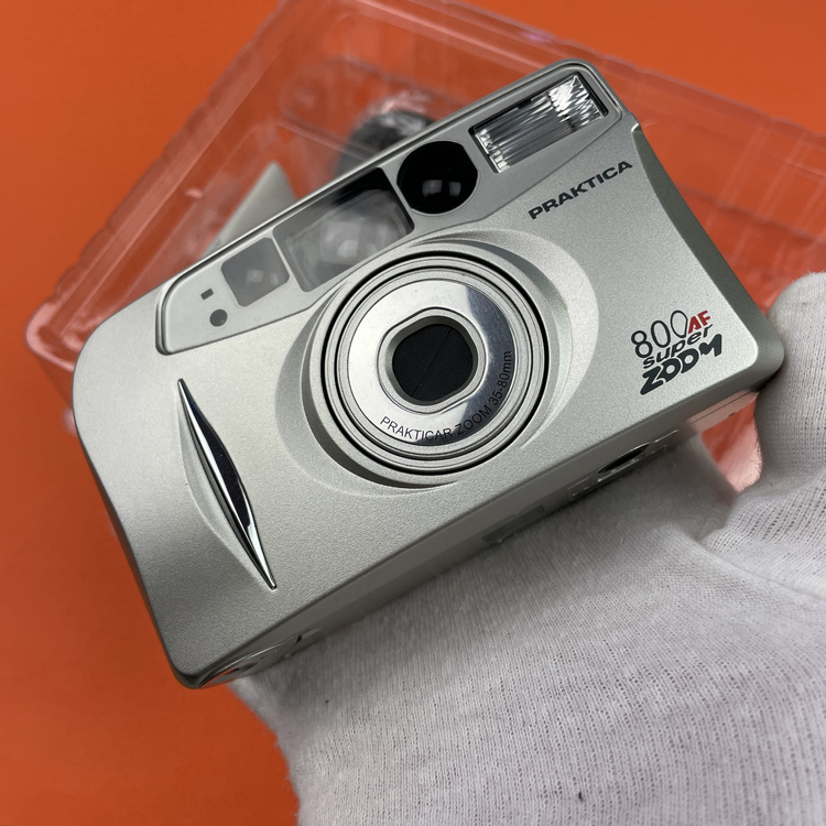 Aparat analogowy Praktica Superzoom 800 AF Super Zoom