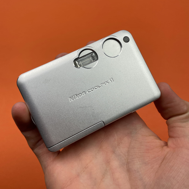 Aparat cyfrowy Nikon Coolpix S1