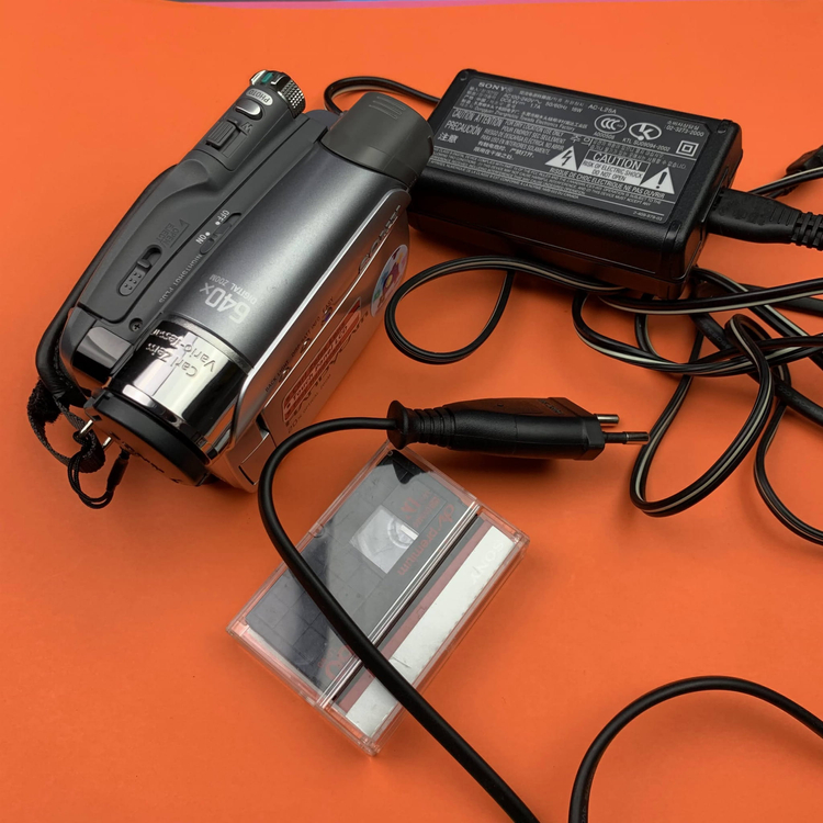 Kamera Sony Handycam DCR-HC23