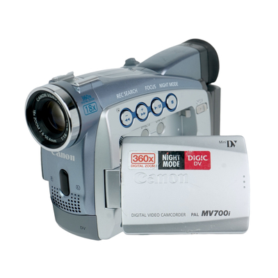 Kamera Mini DV Canon MV700i