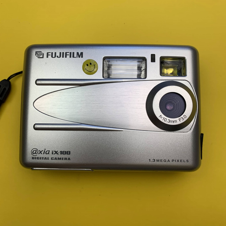Aparat cyfrowy Fujifilm @XIA IX-100