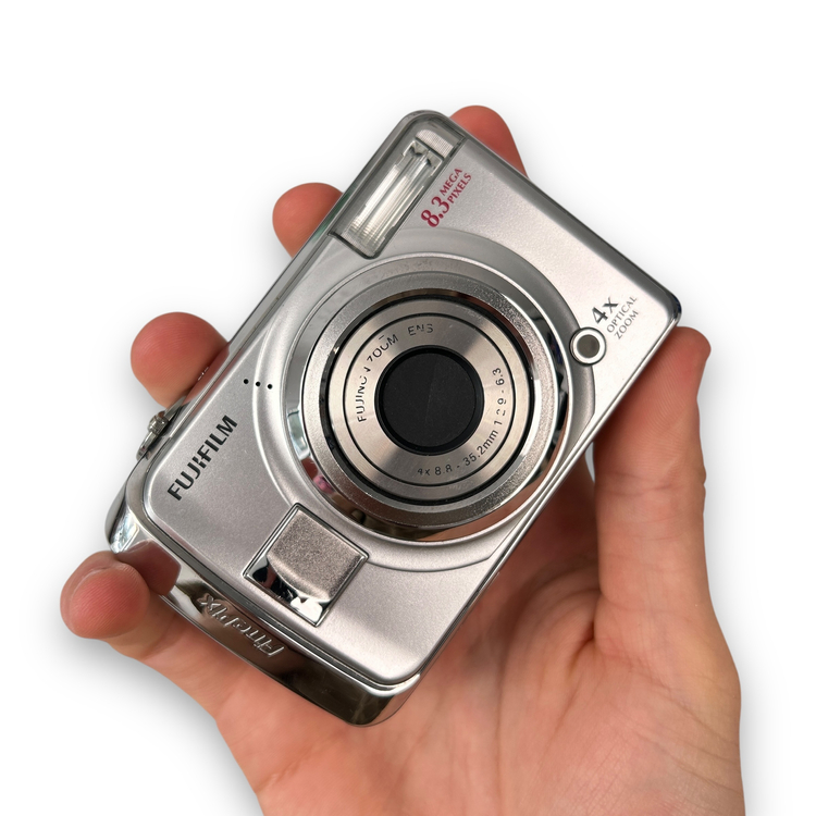 Aparat cyfrowy Fujifilm Finepix A820