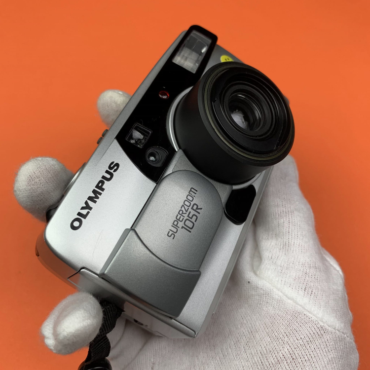 Aparat analogowy Olympus Superzoom 105R