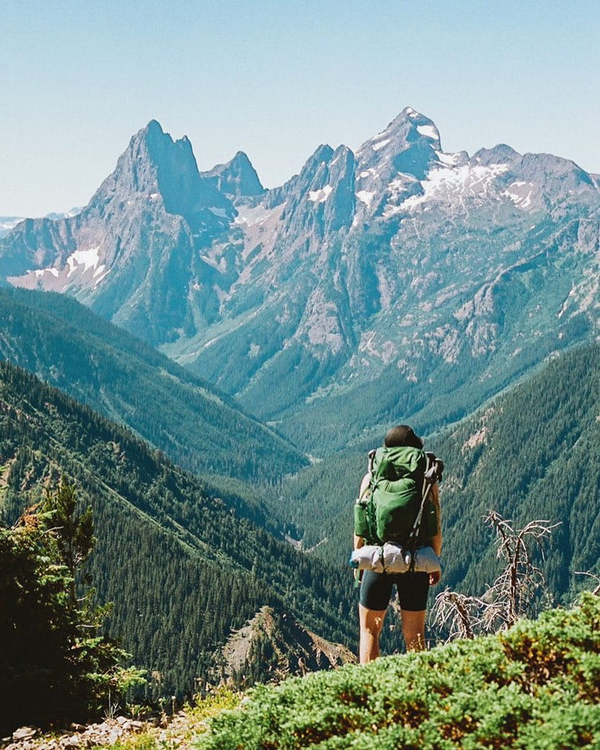 Aparat analogowy Canon EOS 650 Body