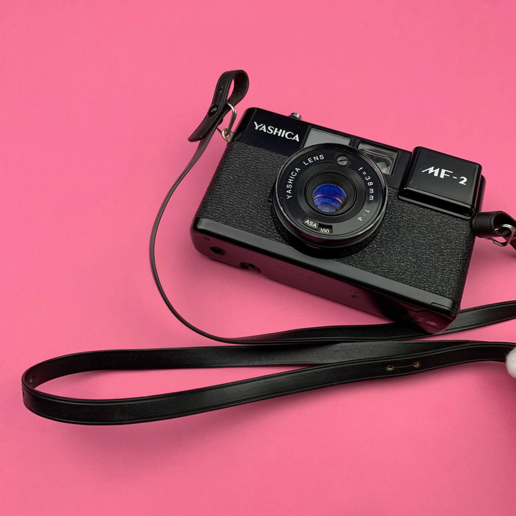 Yashica MF-2