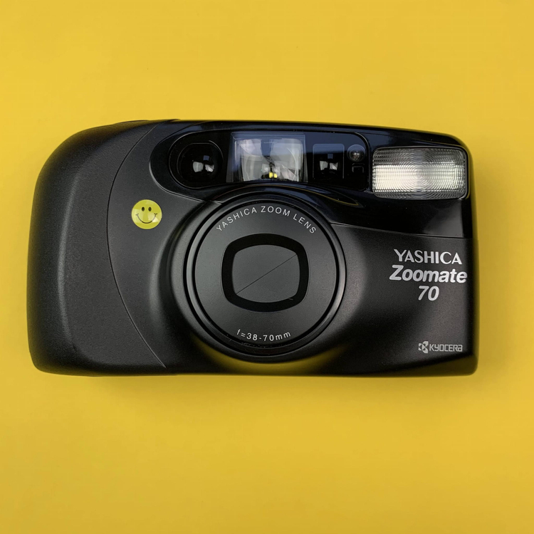 Aparat analogowy Yashica T3