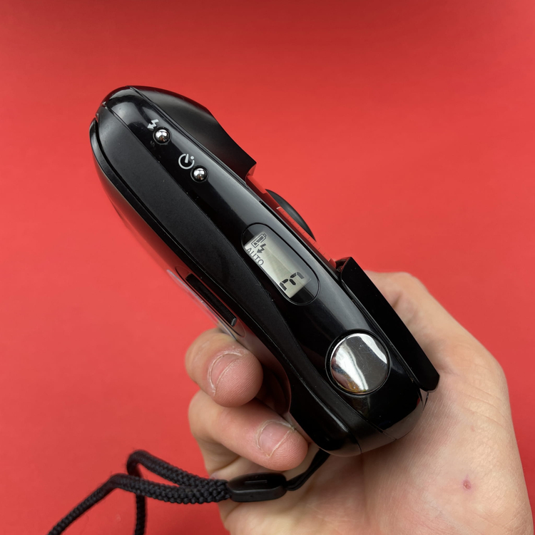 Aparat analogowy Olympus Mju I