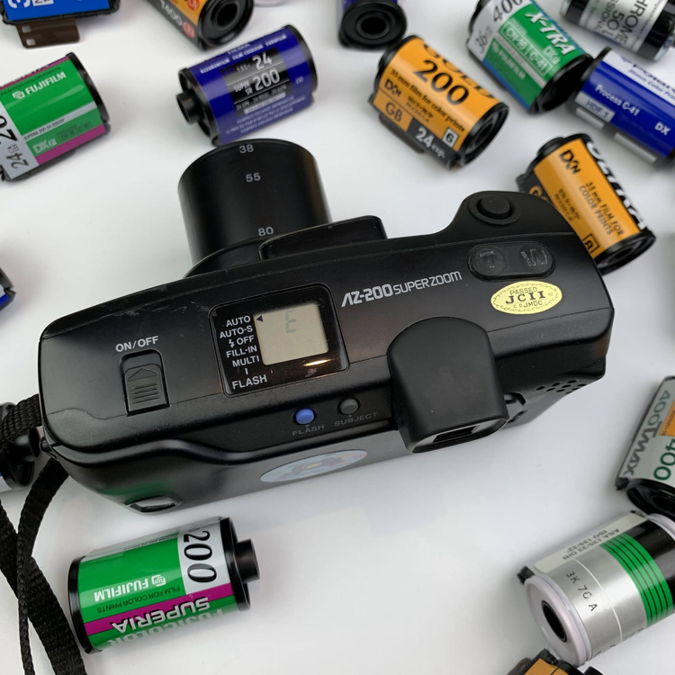 Olympus AZ-200 Superzoom