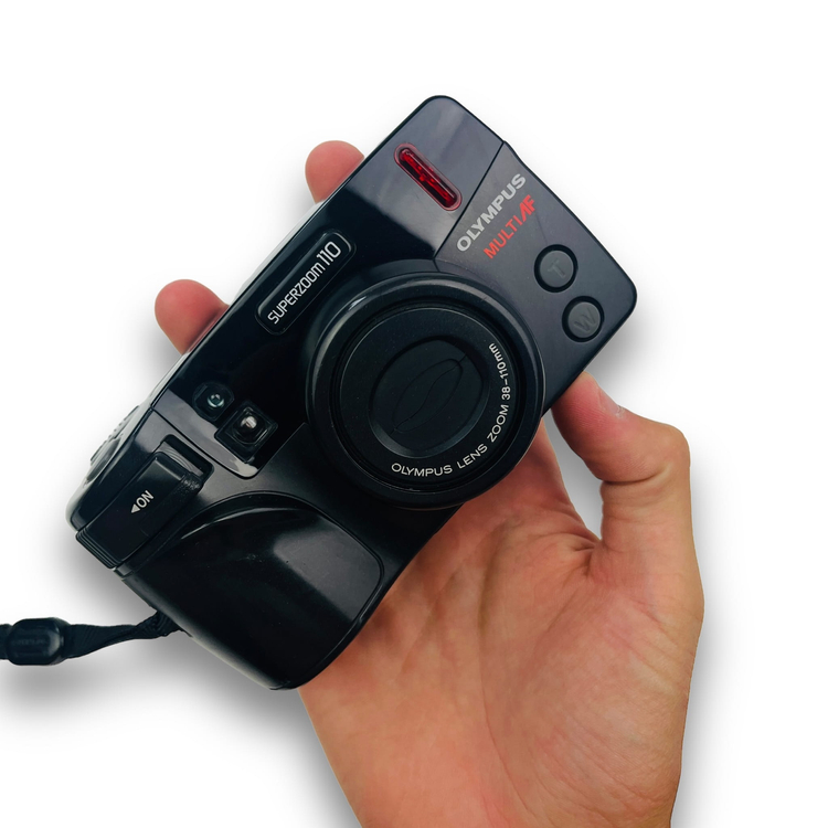 Aparat analogowy Olympus Superzoom 110