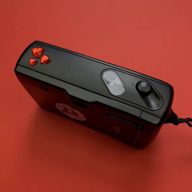 Aparat analogowy Nikon RF