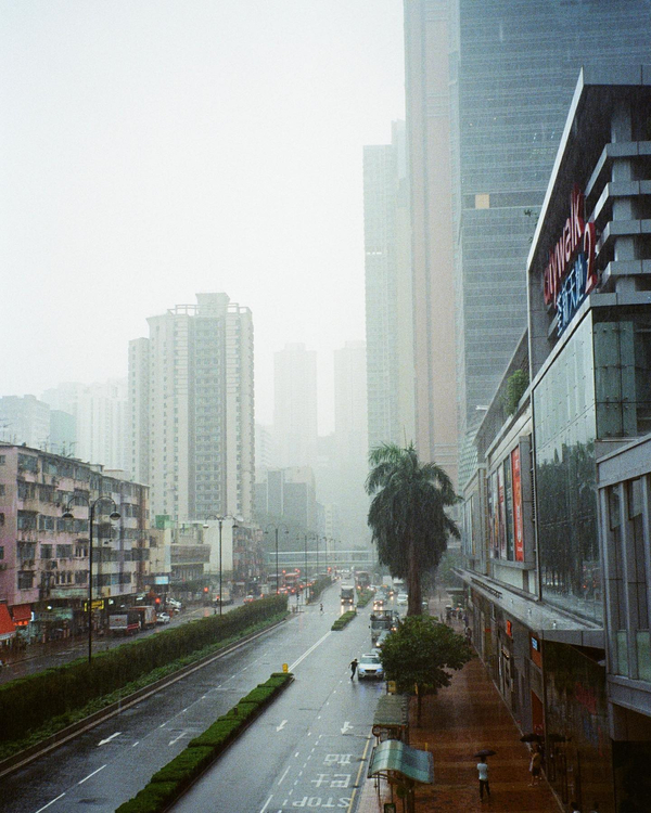 Aparat analogowy Ricoh FF-700