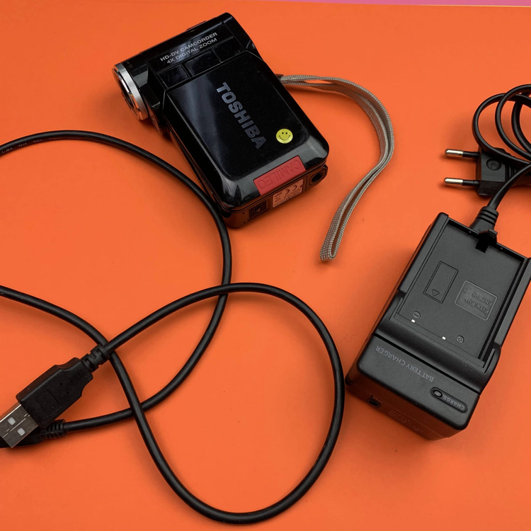 Kamera Toshiba Camileo