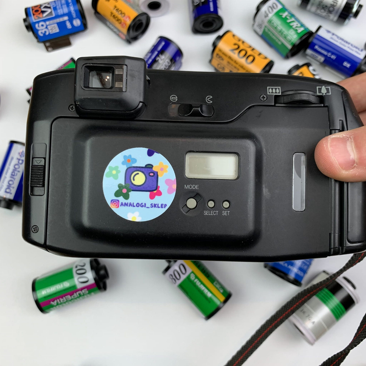 Aparat analogowy Fuji FZ-2000 zoom